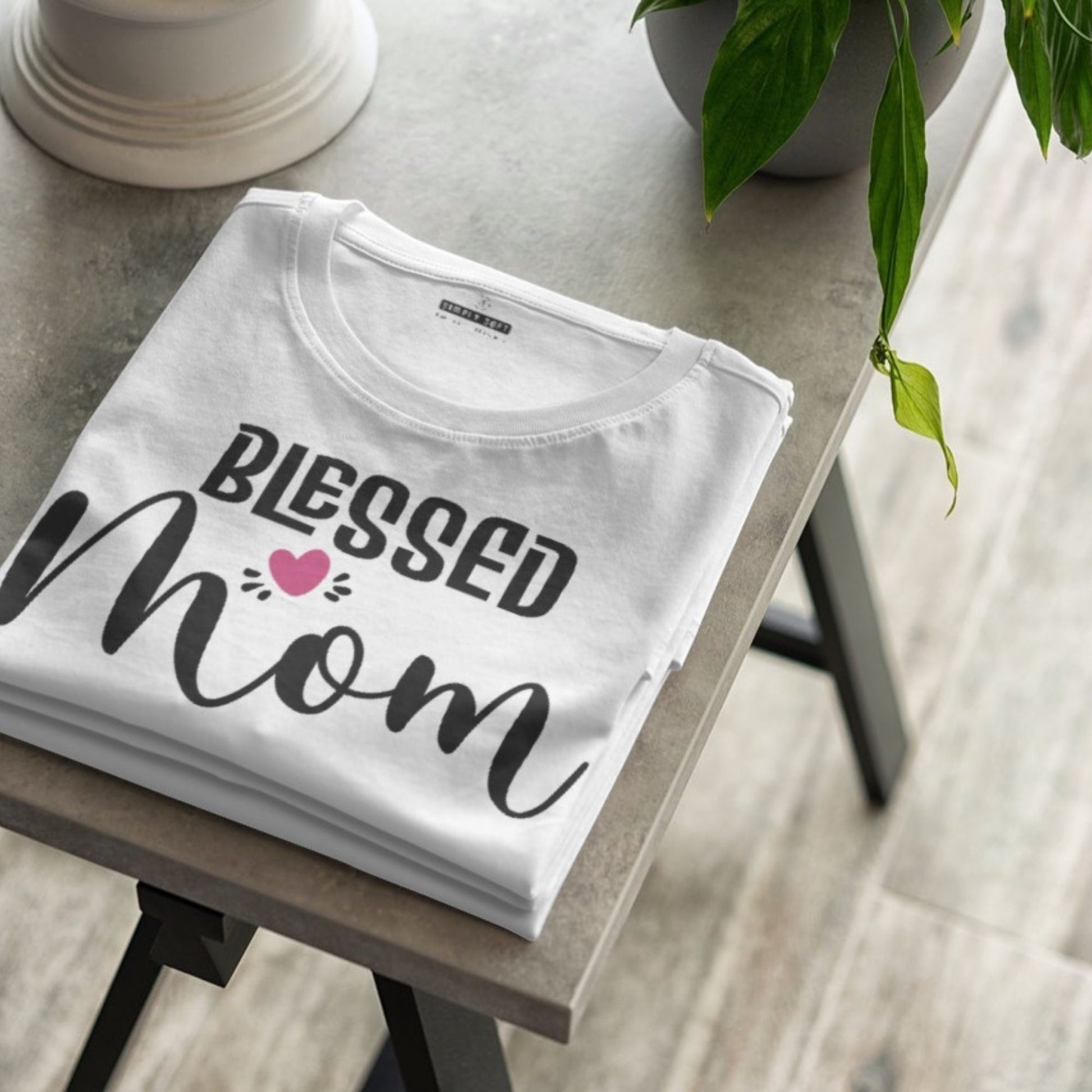 Blessed Mom Organic Cotton T-Shirt : Comfort, Style, and Gratitude Combined